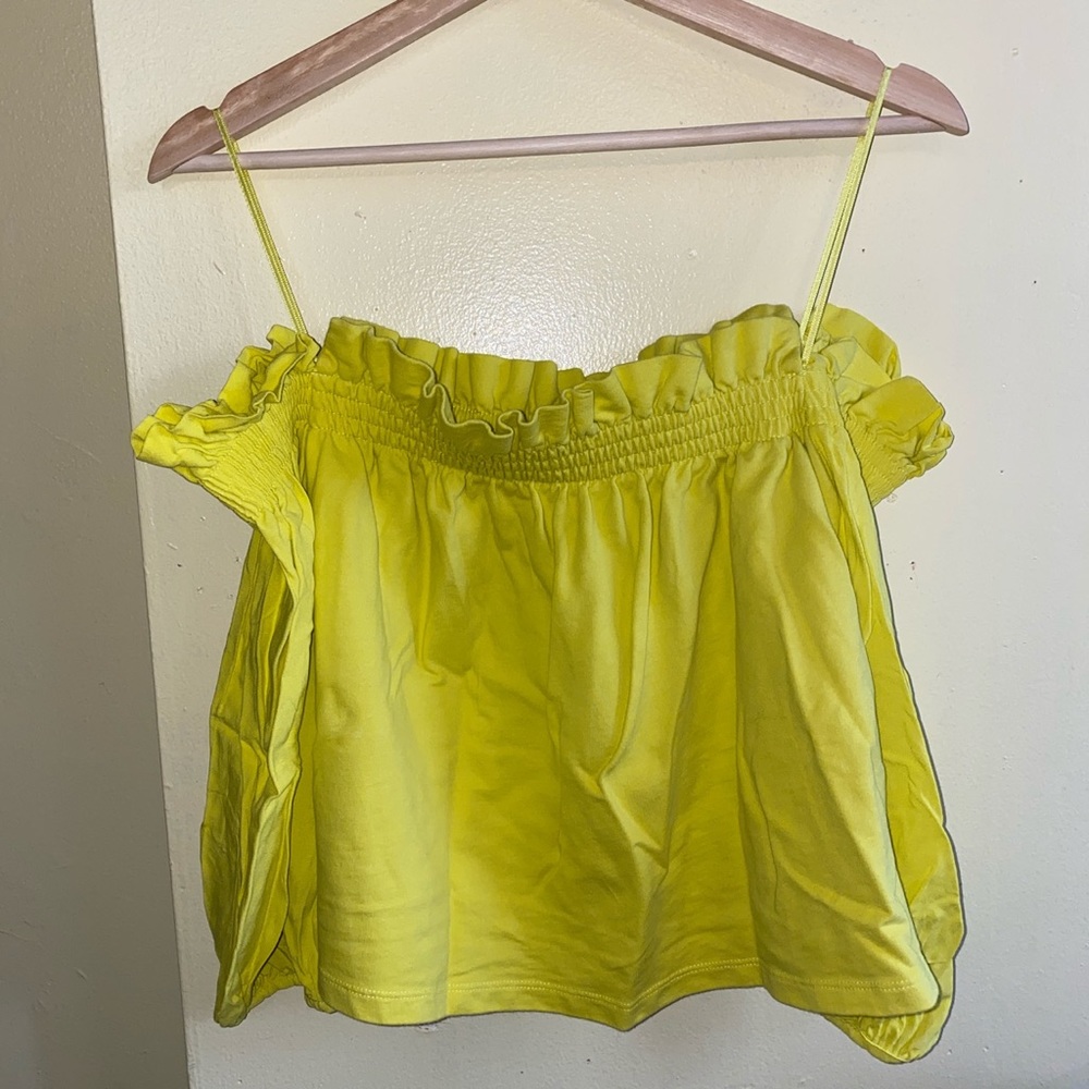 LIKE NEW ZARA TOP